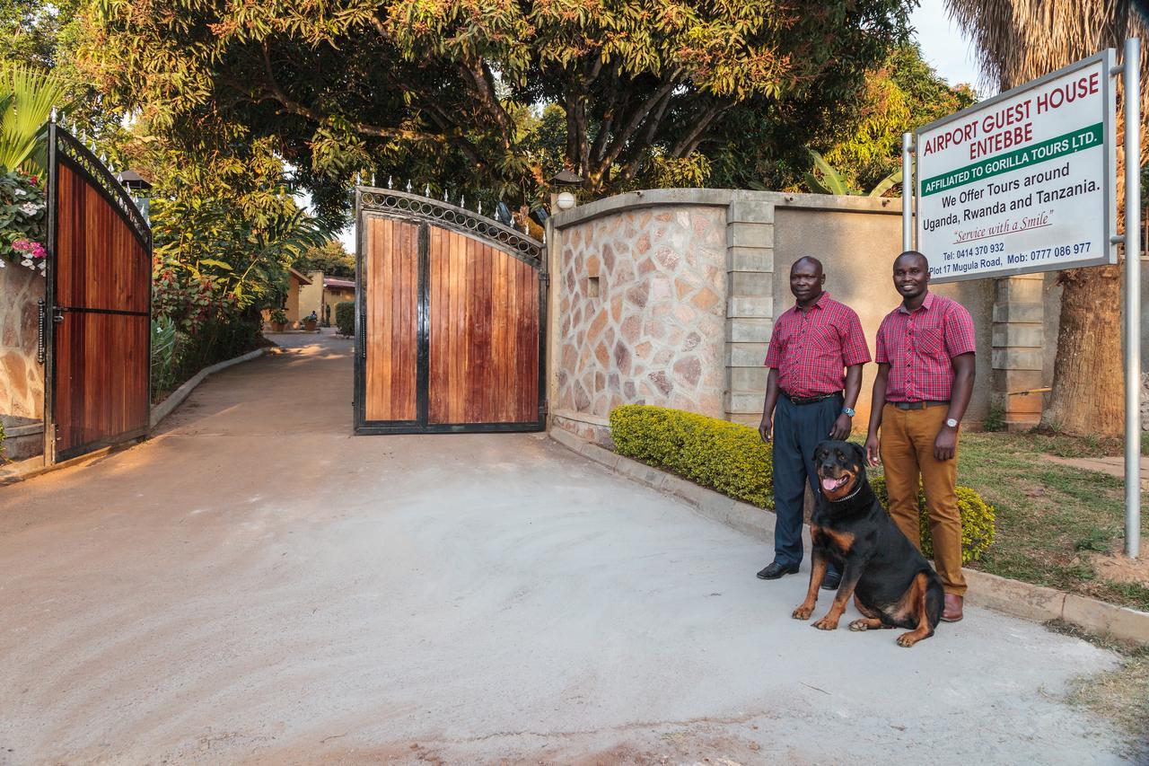 Airport Guesthouse Entebbe Ngoại thất bức ảnh